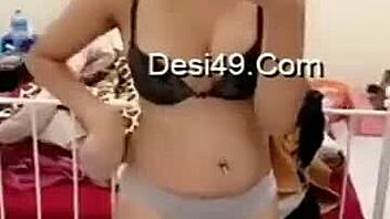Natural tits and panties on my girlfriend in homemade video