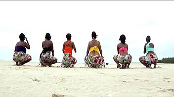 African beauties twerk and dance in sensual video