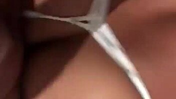 Cuzinho's futa cumshot: Bucetinha's best show