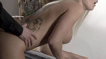 Iranian Slut Gets Pounded by a Horny Arab