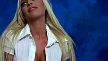 Sexy massage leads to intense fucking and facial cumshot