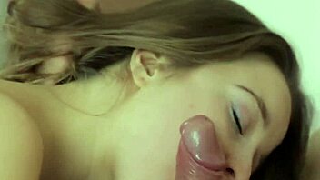 Licking and blowjob art in a glamorous moment