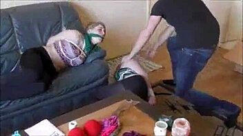 Sexy Luna and Violet explore their kinky side on sex tape