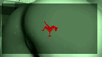 Fafadinha's hot lesbian scene with Ellas4