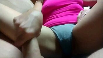 Amateur couple's homemade jerk off session ends in panty tease