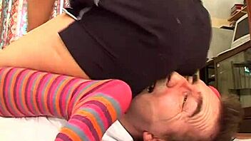 Headscissors and facesitting in femdom wrestling video