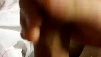 Horny amateur jerks off in HD