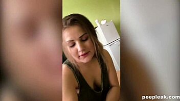 Amateur girlfriend fucks big cock and gets cummed on