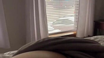 Big booty cougar teases in public with wide hips