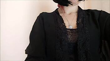 Amateur MILF fucks son in HD video with virtual reality features