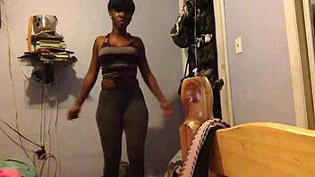 Caribbean babe Asha shows off her thick thighs and amazing ass