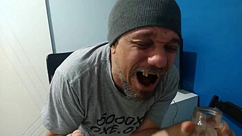 Amador's bluezao fetish gets extreme with Tigresa vip and amateur blowjobs