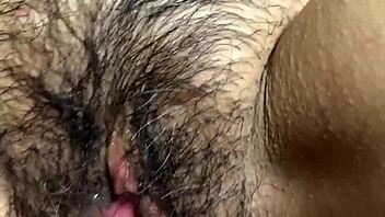 Amateur Asian wife gets a closeup of her pussy