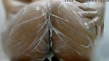 Hotwife Rabina e Cruzas round up huge natural tits