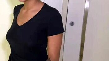 Amador's hotel room encounter with an alternative model