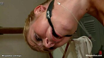 Lesbian gym session turns into kinky whipping and assfucking