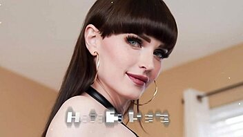 Groobygirls presents a night of transsexual pleasure: A live show