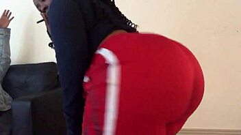 Twerking and dirty talk with a busty blonde