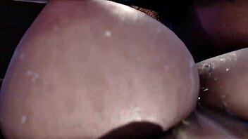 Dark skin Egyptian goddess gives a sloppy handjob in HD