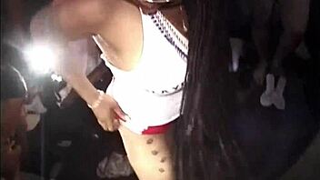 Teen thots go wild on webcam