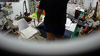 Amateur stepdaughter's room gets a homemade touch
