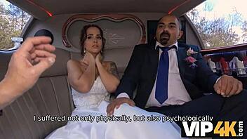 Czech sex couple enjoys assfucking in car