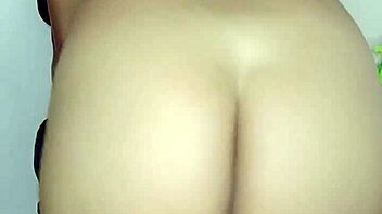 Venezuelan hotwife gets naked with her lover