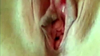 Milf enjoys pretty lady fingers and twitching to orgasm