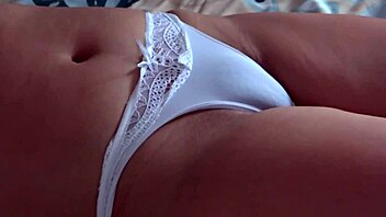 Amateur hotel room sex with a hairy Latina