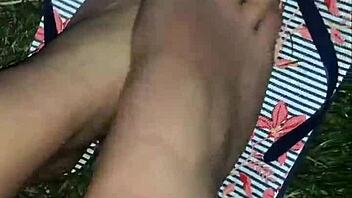 Amateur teen's footjob and toe job in HD