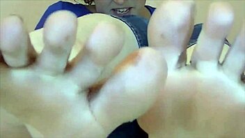 Daddy's dirty socks make a hot solo video