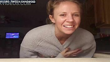 Real-life Twitch sex video with naked girl and accidental nip slip