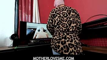 Hijab-wearing stepmom gets pounded by stepson's younger lover
