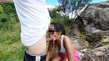 Novinha dando bunda: A Latina prostitute's anal sex adventure