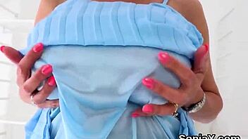Sultry Sonia, a cheating MILF, flaunts her large bust