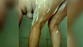 Experience the pleasures of adding cream to my already wet pussy