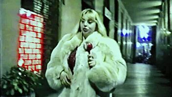 Scandalous hairy pornstar pussy video