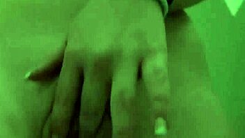 Maria Mars' busty body gets a satisfying fingering session