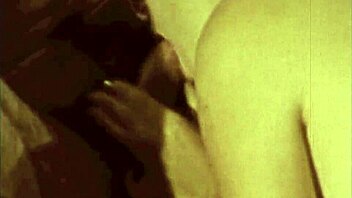 Fantaisie vintage belle-mère se lâche avec du fun poilu 😜