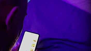 cliente safado paga delivery com o cu apertado