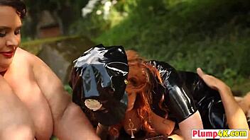 Cock-hungry BBW loves a good hardcore leather threesome
