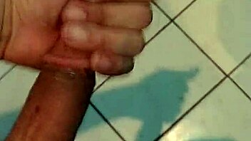 I'm masturbatin' so good in the bathroom with the house full of people