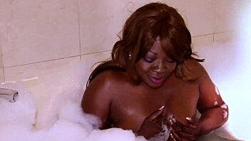 Lisa rivera and Don whoe in a steamy bath sex session