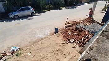 Latina pornstars fada mel and paty bumbum build a pool with el toro de oro