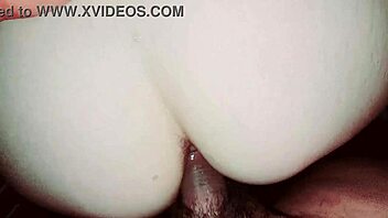 Chatting about filling my Venezuelan neighbor's tight butt with cum, she's wild! 😈