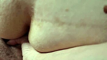 Первый анал с отчимом, хочешь знать, каково это было?