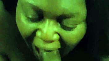 Shemale Cumshot and Sucking: A Vintage Shemale Experience