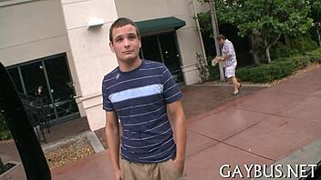 Gay Hunk Dunkar Enorm Kuk Djupt Inne