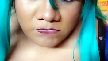Naughty shemale's anal and cumshot playtime