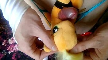 Punish Applejack in shibari bondage?